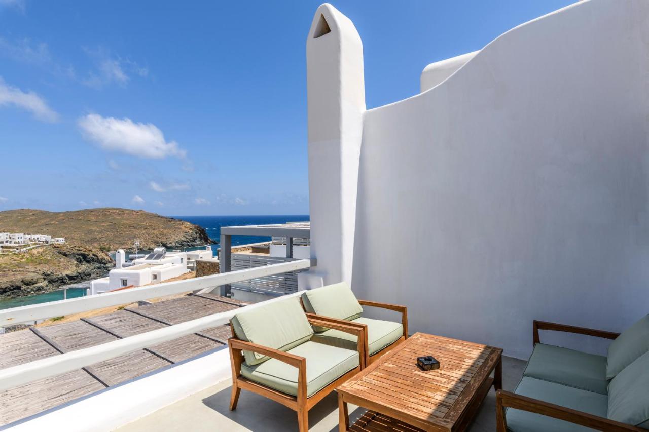 Mykonos Residence Villas & Suites Merchia Beach Exterior photo