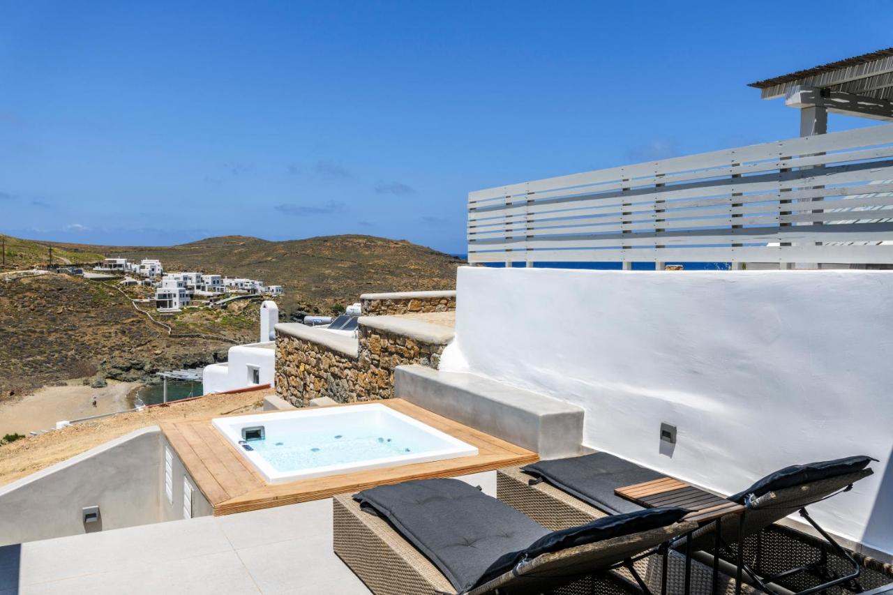 Mykonos Residence Villas & Suites Merchia Beach Exterior photo